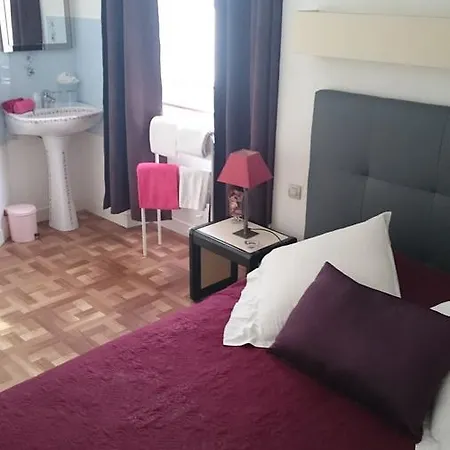 Hotel Au Georges Vii *
