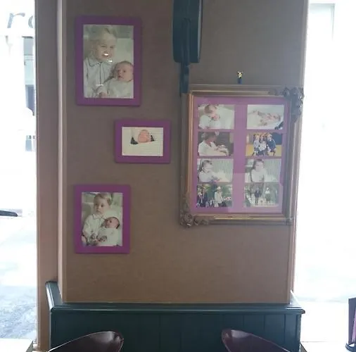 Au Georges Vii Отель Байе